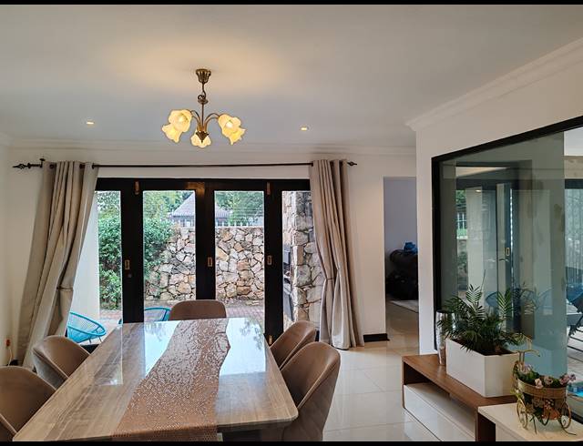 4 BEDROOM HOUSE FOR SALE IN MEERHOF
